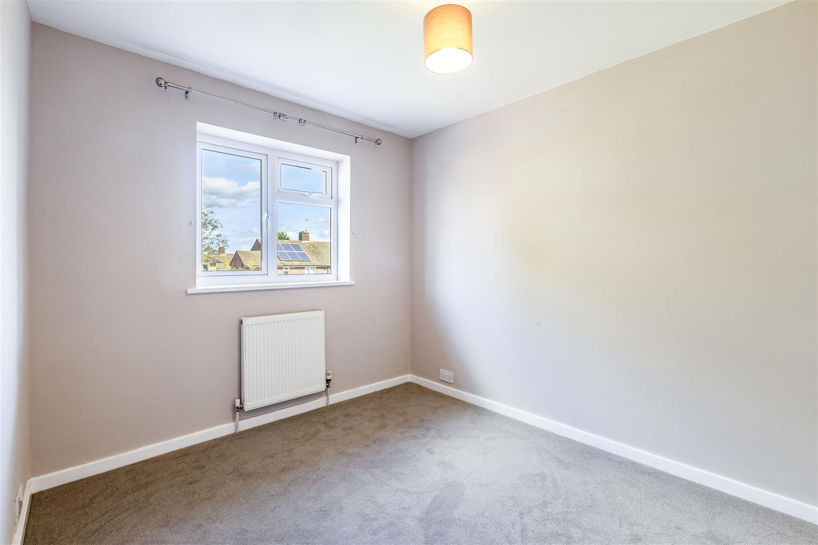 Kingston Rise, New Haw Richard State